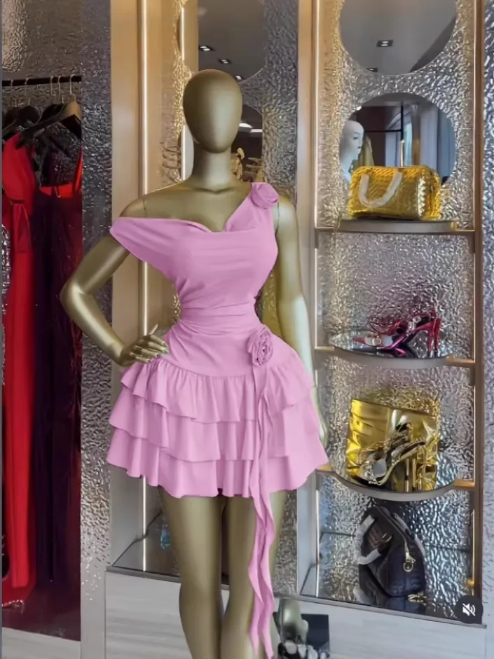 Abito Mini da Donna Senza Maniche Con Fiore 3D Dolce Vestito a Balze All'americana Schiena Scoperta Elegante Tinta Unita