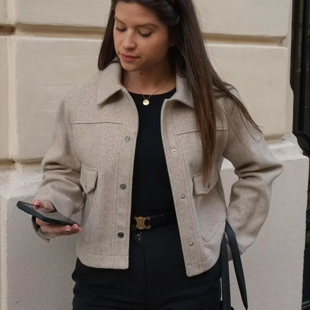 Giacca a Camicia in Lana di Poliestere da Donna Tinta Unita Rever Monopetto Cappotto Corto Con Tasche Streetwear Casual
