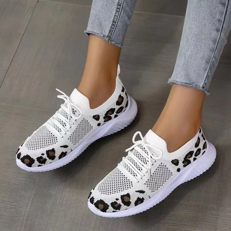 Women Large Size Casual Sports Shoes Mesh Breathable Leopard Print Round Toe Lace-up Flat Comfortable Fashion Sneakers