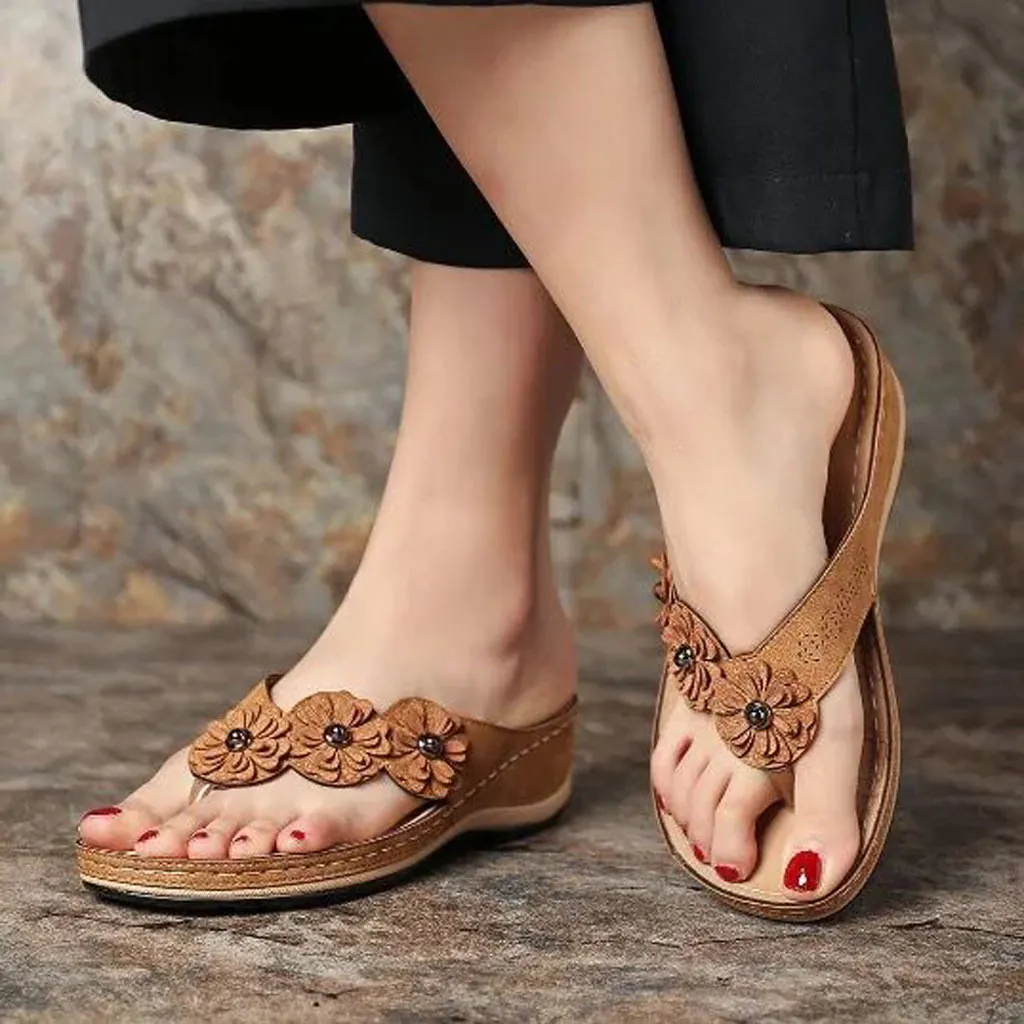 Chanclas de Cuña con Flores Retro Bohemias para Mujer Cuero Sintético Recorte Láser Suela Gruesa Sandalias de Playa Zapatillas Vacacionales