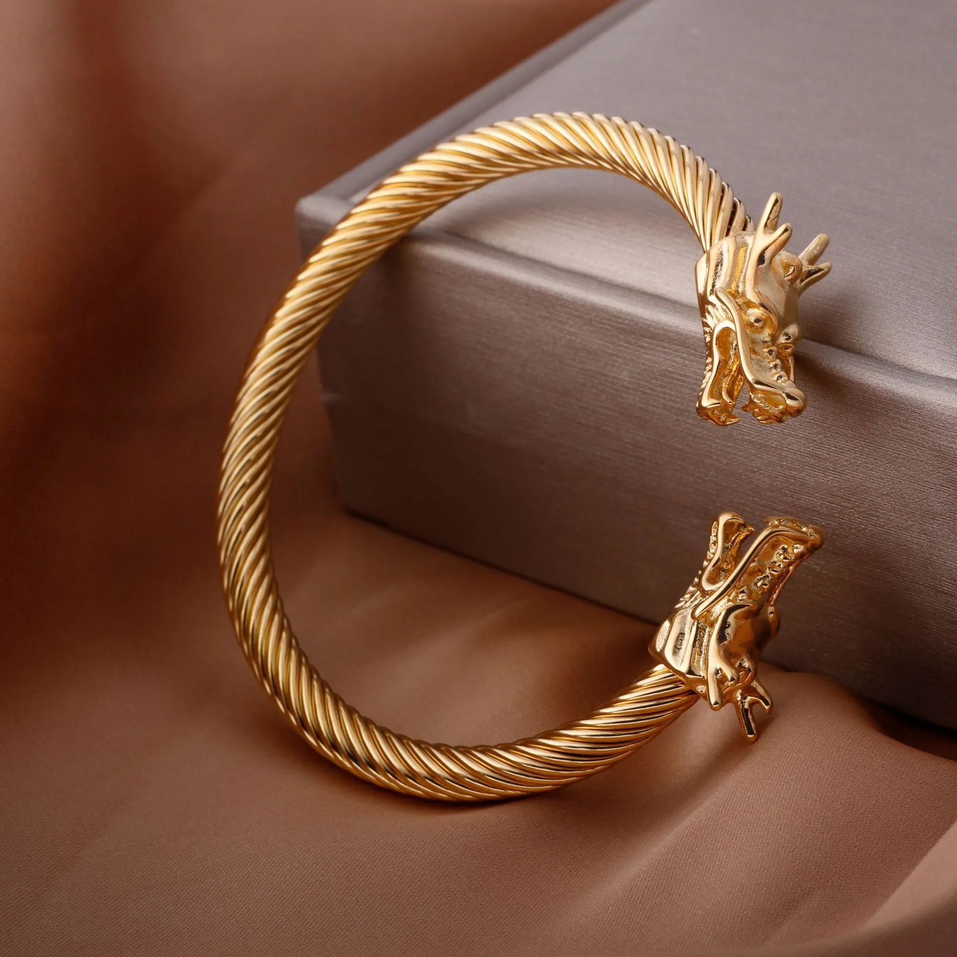 Punk Men Titanium Steel Dragon Bangle Twisted Wire Open Adjustable Cuff Bracelet Gothic Hip Hop Jewelry Gold Silver Color