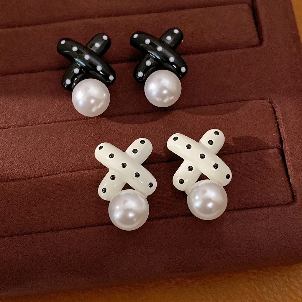 Koreaanse Stijl X Vorm Emaille Parel Oorknopjes Met Zilveren Oorsteker Elegante Minimalistische Sieraden Voor Dames