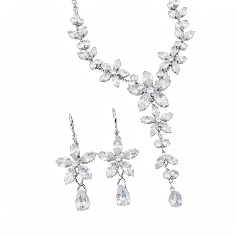 Set di Gioielli in Zirconia Fiore Goccia d'Acqua in Rame Intarsiato Cristallo Collana Orecchini Set Catena della Clavicola Donna