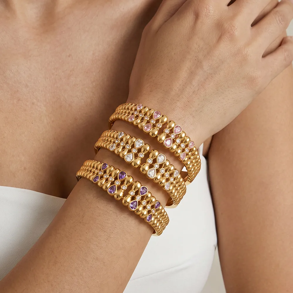 Europäischer Mode Geometrische Wassertropfen Strass Edelstahl Armreif Für Damen 18K Vergoldet Trendiger Wasserdichter Schmuck Armband Geschenk