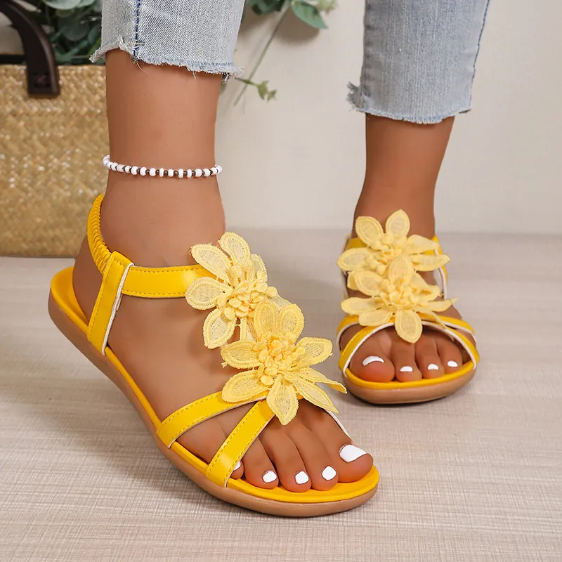 Bohemian Women Flat Sandals Flower Crisscross Straps Summer Beach Shoes Elastic Band Comfortable Faux Leather Sandals