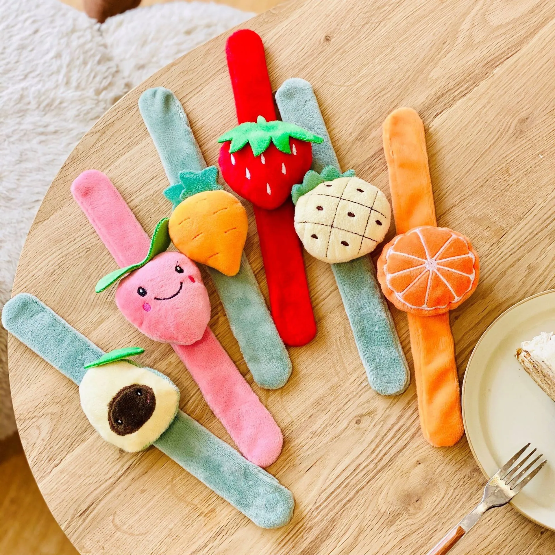Cartoon Fruit Plush Slap Bracelet For Kids Cute Orange Carrot Shape Soft Hand Band Birthday Gift Party Favors Children Accessories