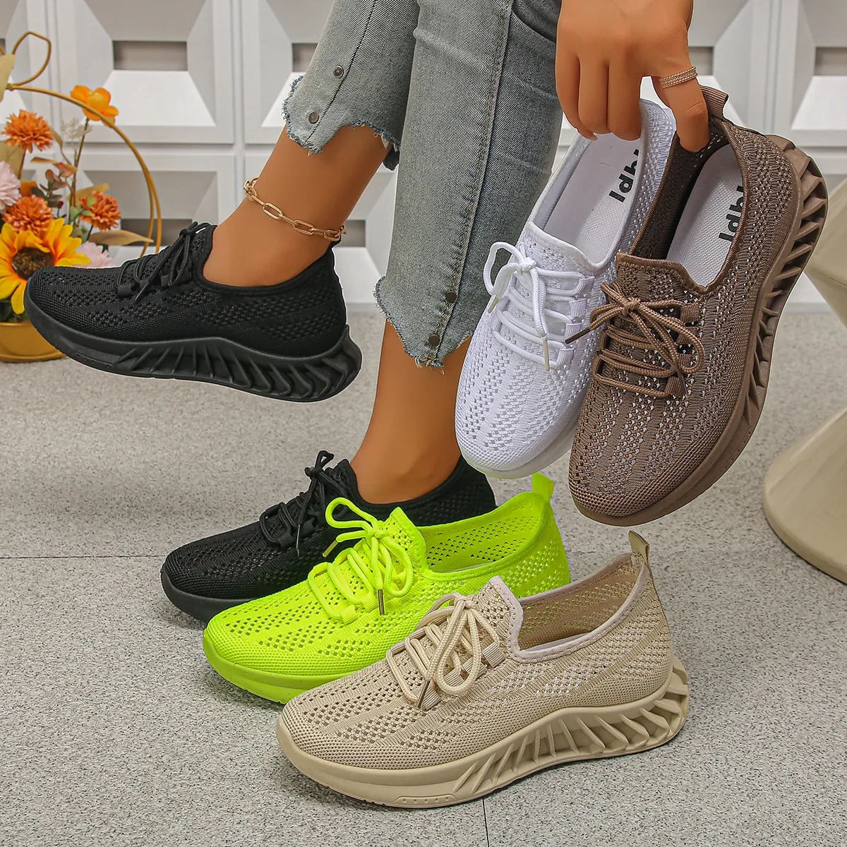 Baskets à la Mode pour Femmes en Maille Respirante Chaussures de Sport Légères Semelle Chunky Chaussures de Course pour Extérieur Gym