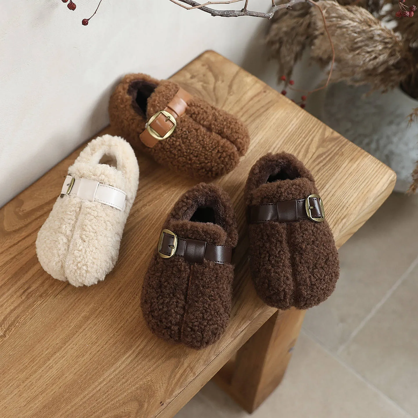 Kids Pigs Trotter Design Coral Fleece Cotton Shoes Winter Warm Plush Slip-on Shoes With Leather Buckle For Boys Girls