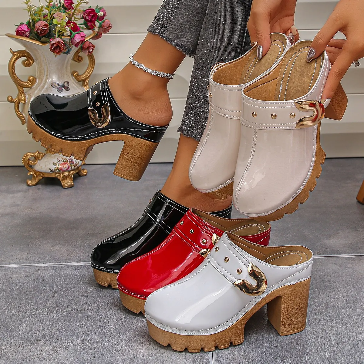 Women's Thick High Heel Platform Mules Rivet Patent Leather Closed Toe Slippers Summer Fashion Retro Sandals Clogs For Lady