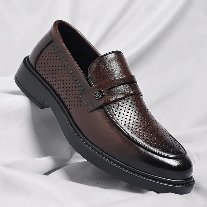 Ανδρικά Επαγγελματικά Loafers Διάτρητα Αναπνεύσιμα Χωρίς Κορδόνια Δερμάτινα Παπούτσια Βρετανικό Στυλ Casual Επίσημα Παπούτσια Με Μεταλλική Πόρπη