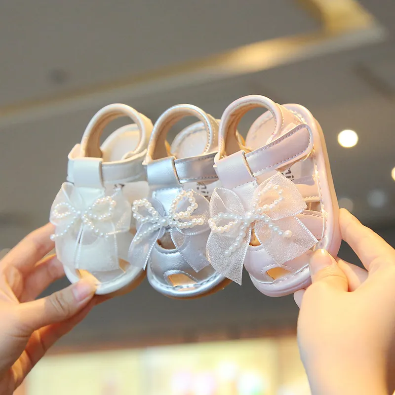 Toddler Girls Summer Bow Sandals Soft Sole First Walker Shoes Princess Artificial Pearl Squeaky Anti Slip Shoes For Kids