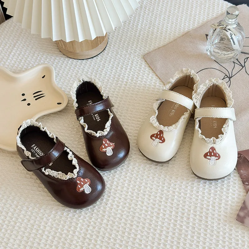 Girls Vintage Mary Jane Shoes With Lace Trim Mushroom Embroidery Soft Sole Magic Tape Synthetic Leather Princess Flat Shoes