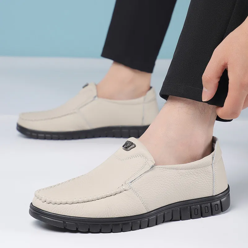 Mocassins en Cuir pour Hommes Couche Supérieure Cuir de Vachette Respirant Semelle Souple Slip-on Décontracté Blanc Chaussures de Conduite