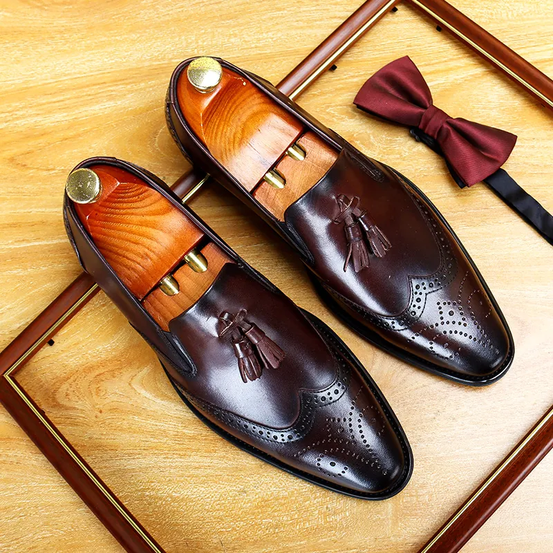 Herren Echtes Leder Brogue Quaste Loafer Vintage Britischer Stil Business Formelle Schuhe Rindsleder Flach Slipper Für Büro Hochzeit