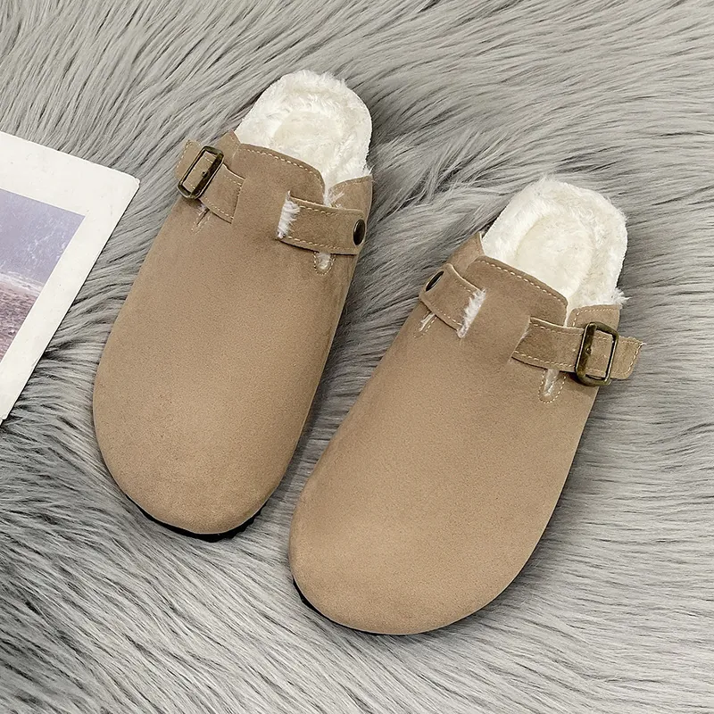 Damen Herren Winter Warme Fleece Gefütterte Clogs Wildlederimitat Pantoletten Retro Kork Zwischensohle Metallschnalle Hausschuhe
