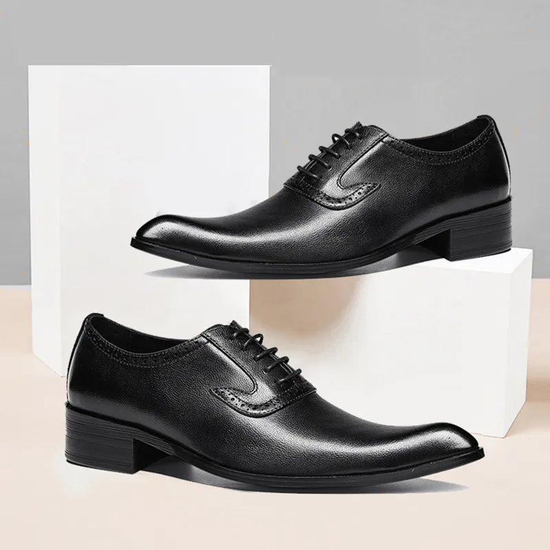 Men Black Pointed Toe Dress Shoes Japanese Style Brogue Carved Oxford Derby Shoes For Wedding Banquet Performance Height Increasing Leather Shoes (3369)