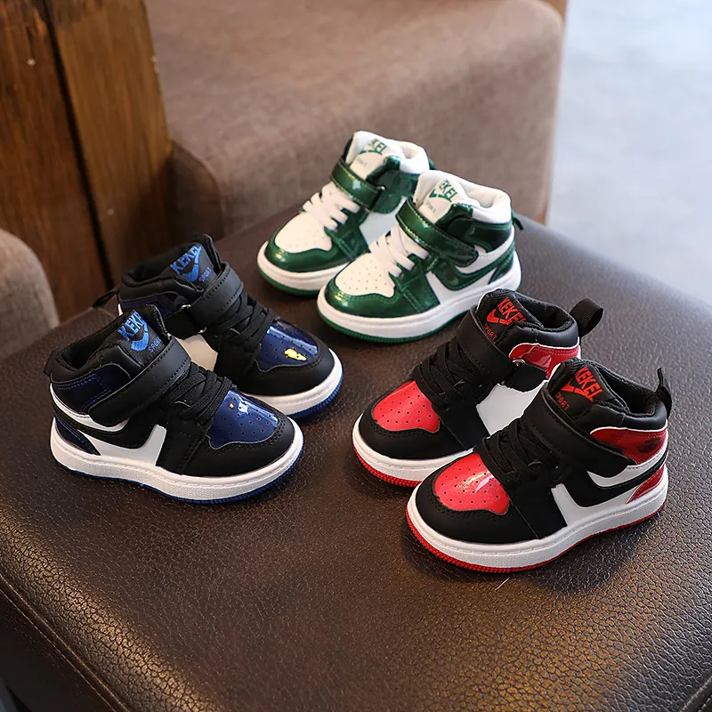 Baskets Hautes pour Enfants Garçons Filles Chaussures Décontractées Mode Bloc de Couleur Respirant Antidérapant Chaussures de Sport
