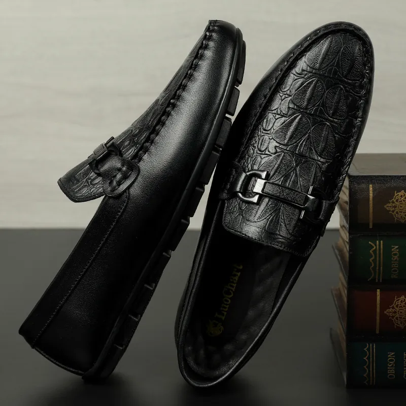 Herren Rindsleder Krokodilmuster Loafer Britischer Stil Metallschnalle Business Casual Slip On Fahrchuhe Mokassins