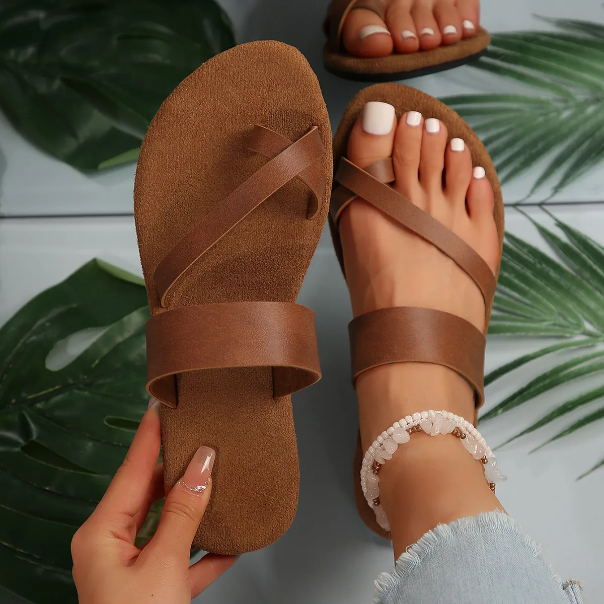 Sandalias Planas con Bucle en el Dedo para Mujer Cuero PU Suela de Goma Chanclas de Playa Informales Vacaciones de Verano Chanclas Talla Grande