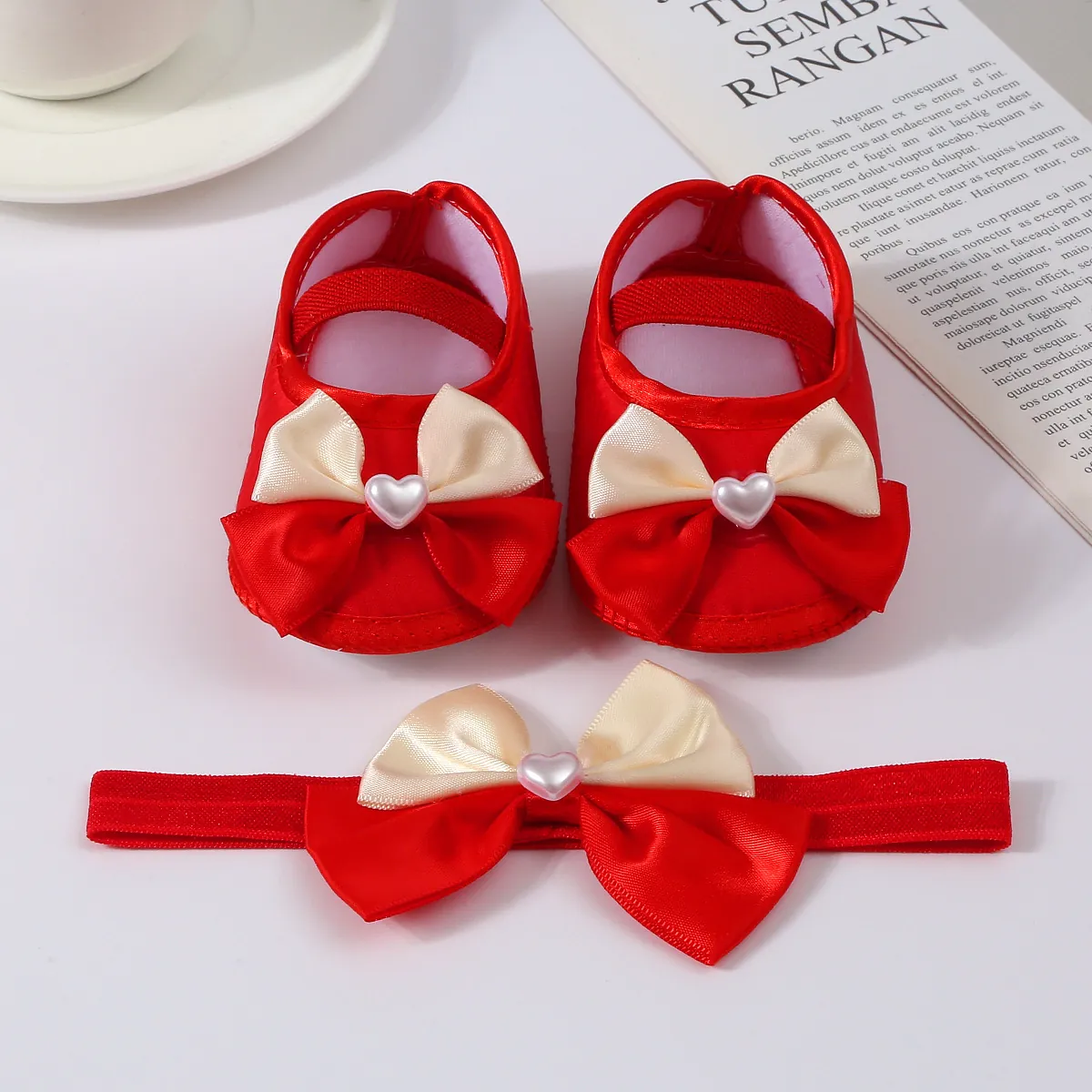Infant Baby Girl Princess Shoes And Headband Set Soft Sole Pre-Walker Canvas Dress Shoes With Bow Artificial Pearl Decor