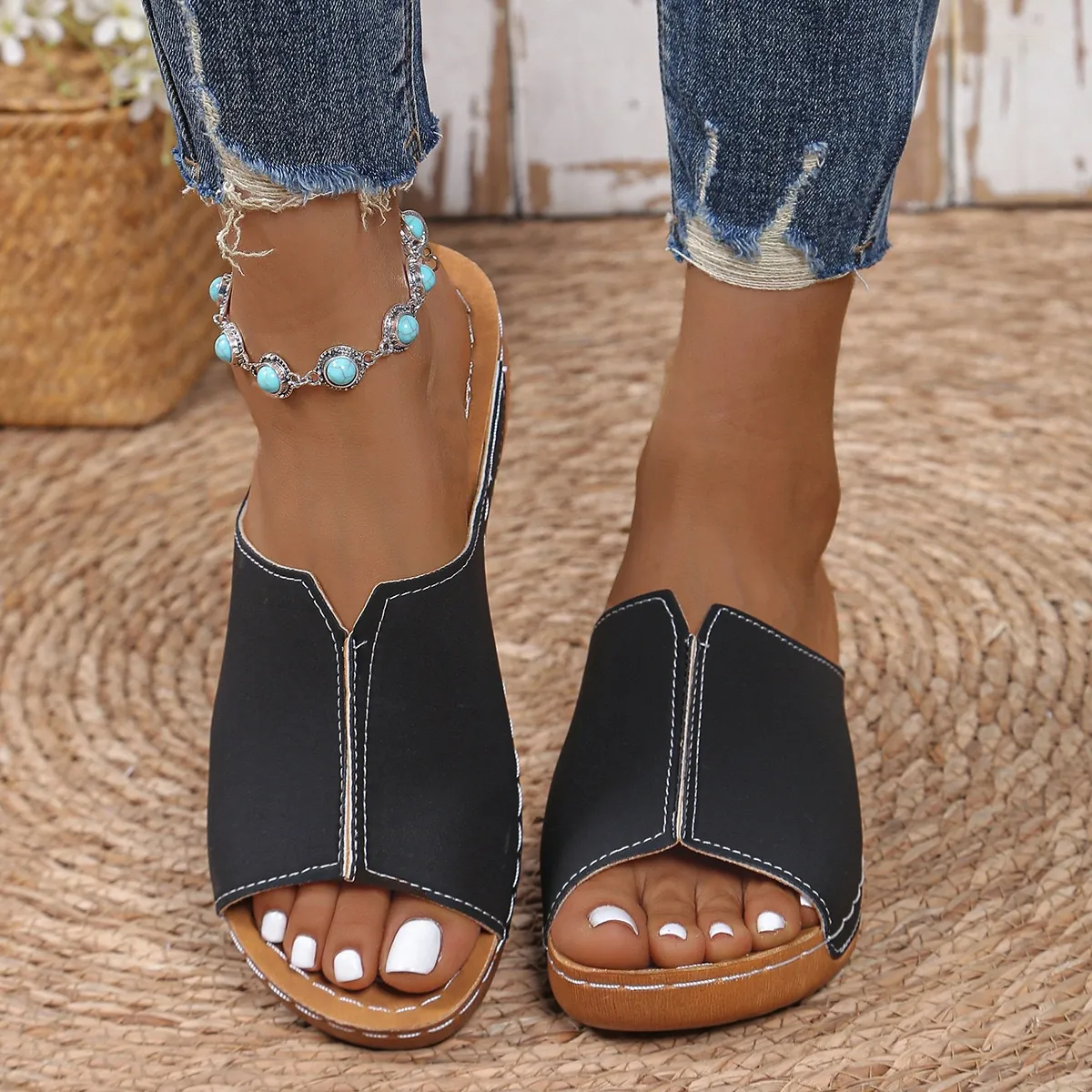 Women's Fashion Platform Slide Slippers Microfiber Upper Contrast Stitching Wedge Sandals Simple Slip On Comfortable Summer Shoes