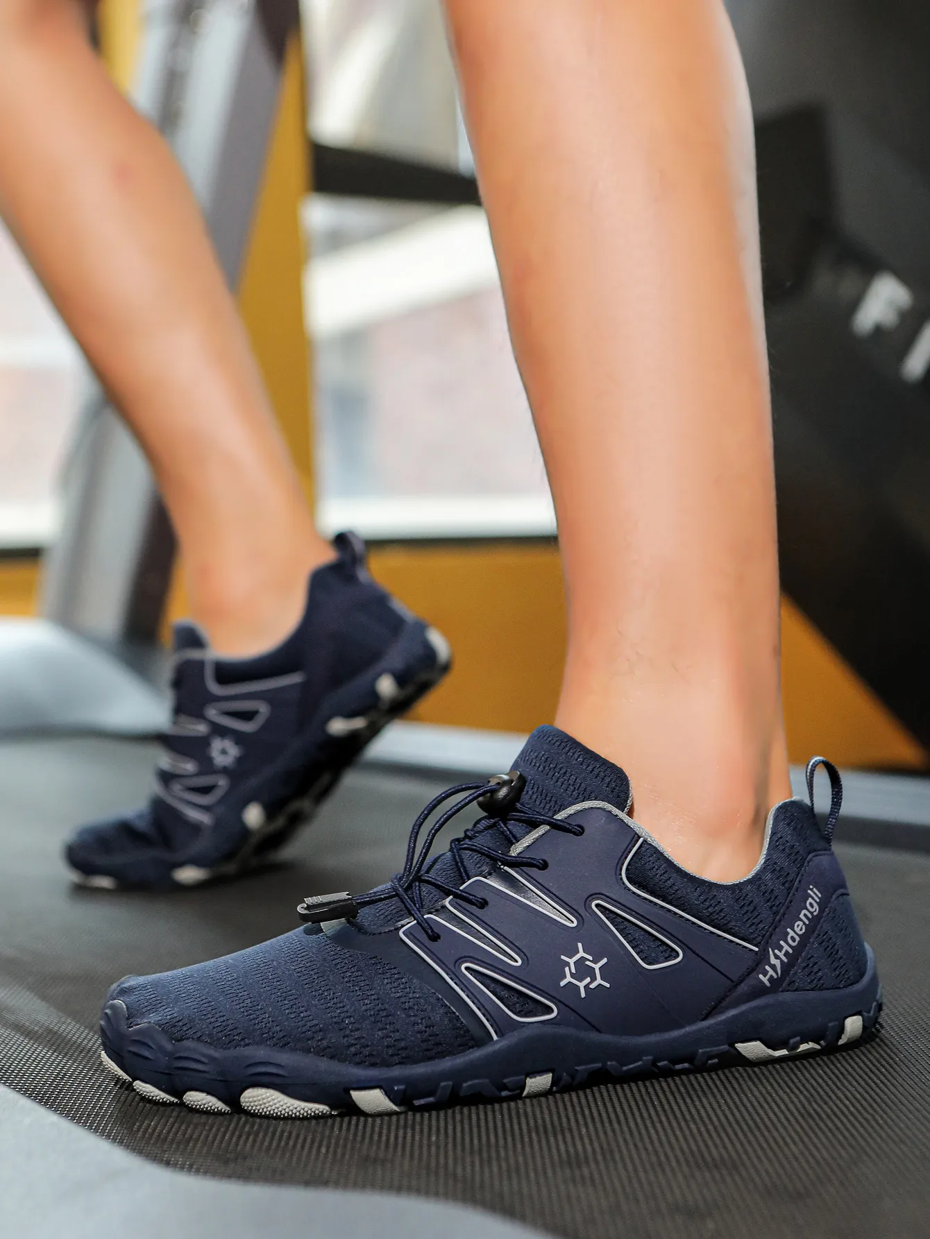 Unisex Barefoot Cross Training Shoes Breathable Quick Dry Water Shoes Lightweight Non-slip Outdoor Running Sneakers