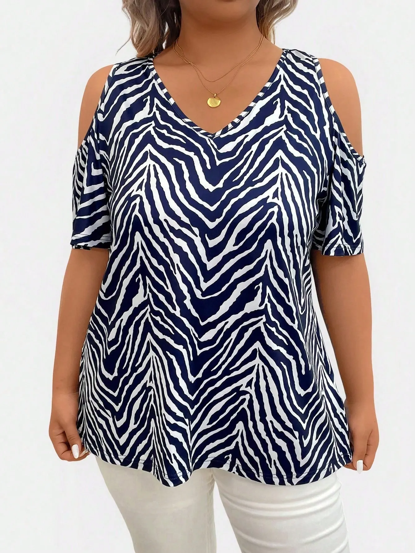 Women Plus Size Zebra Print Cold Shoulder T-Shirt Summer V-Neck Short Sleeve Casual Vacation Polyester Top