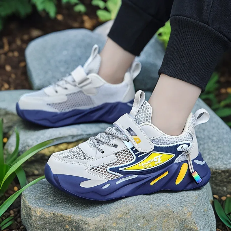 Scarpe da Basket da Ragazzo Traspiranti Impermeabili in Pelle Sintetica Patchwork Sneakers con Strappo per Bambini Scarpe da Corsa alla Moda