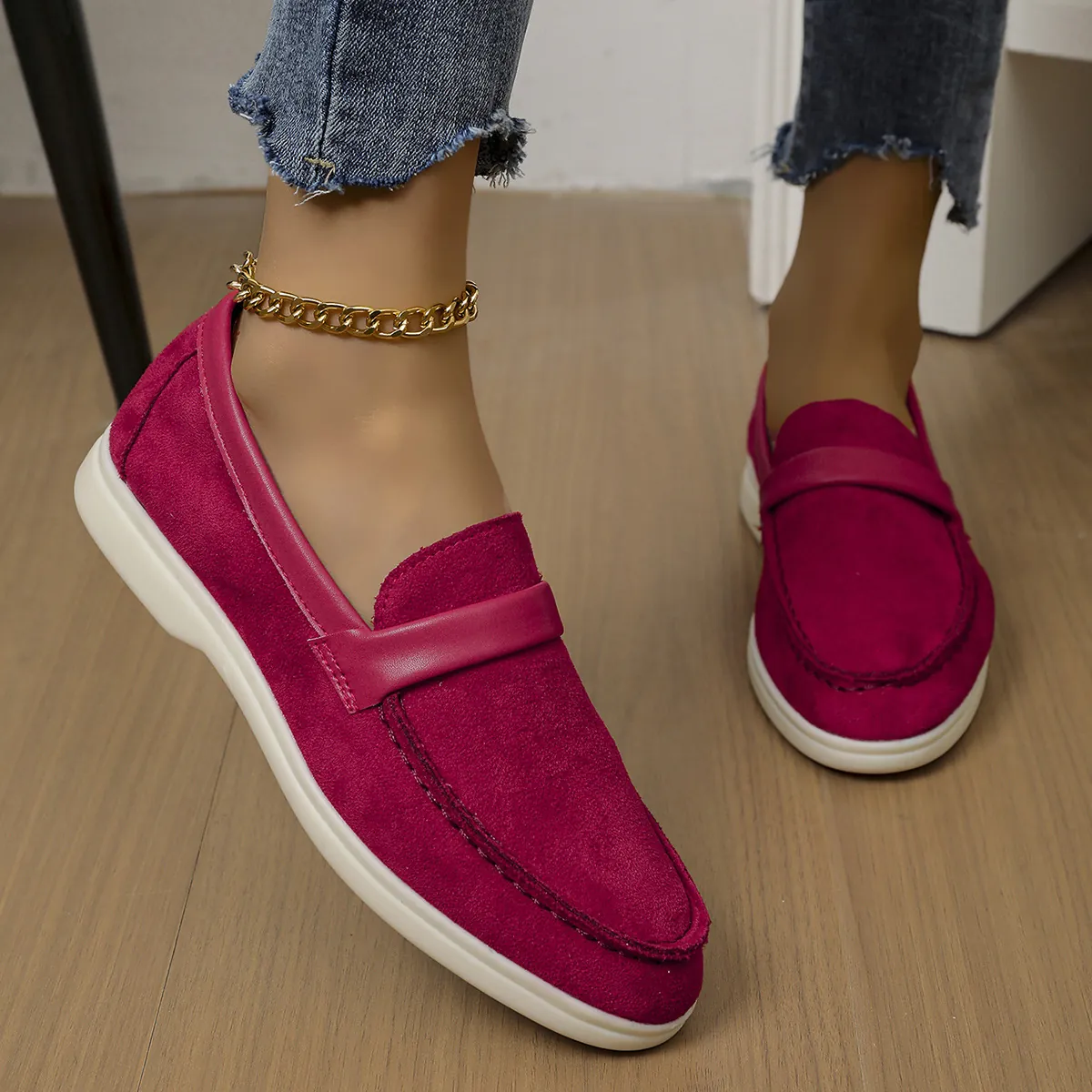 Women British Style Flat Loafers Slip-on Casual Shoes Vintage Polyurethane Leather Stitching Single Shoes Plus Size Comfort Walking Shoes