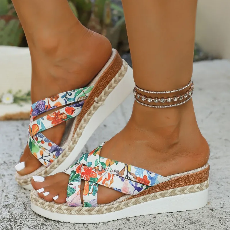 Sandales Compensées Bohème à Imprimé Floral pour Femmes Claquettes à Brides Croisées Chaussures à Plateforme Casual Été à Talon Moyen
