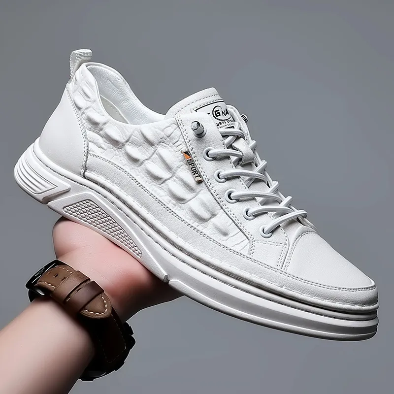 Scarpe da Skateboard Casual da Uomo in Pelle Moda Bianco Nero Low Top Rilievo Coccodrillo Traspirante Suola in Gomma Sneakers