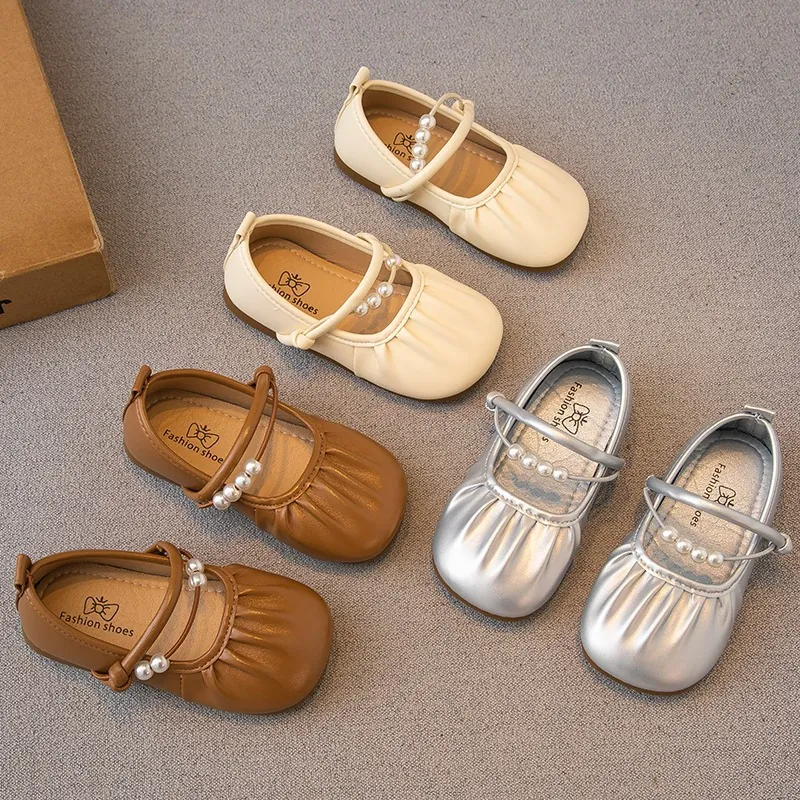 Zapatos de Cuero de Princesa para Niñas 2025 Primavera Otoño Niños Suela Blanda Mocasines de Perlas Artificiales Cómodos Zapatos Planos de Color Sólido para Niños Pequeños