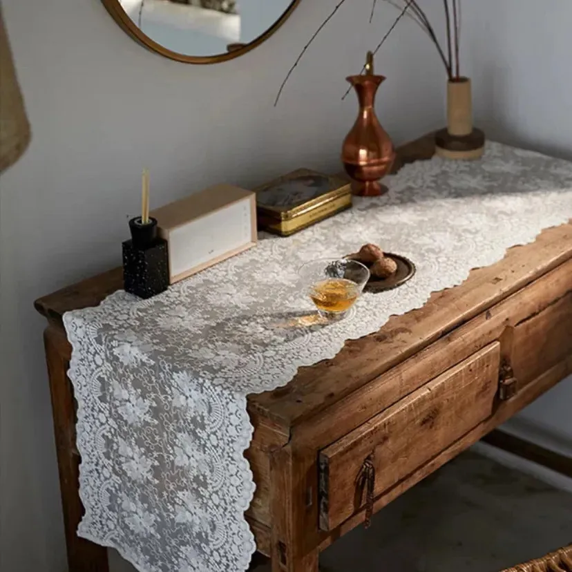 Camino de Mesa de Encaje de Hilo de Algodón Bordado 3D Blanco Romántico Francés Mantel Decorativo Floral Vintage Para Boda Fiesta Mesa de Comedor Hogar