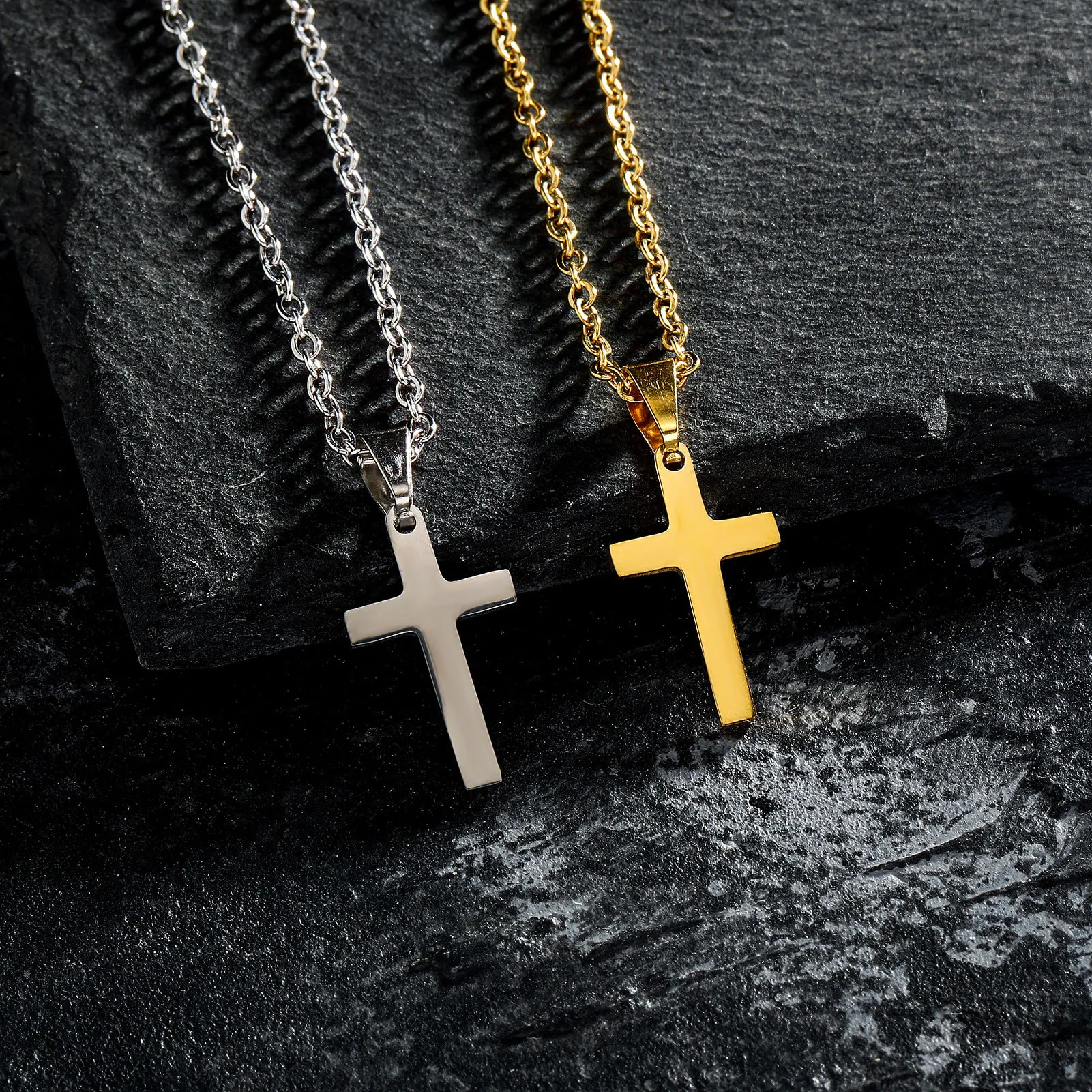Hip Hop Stainless Steel Cross Pendant Necklace For Men Women Gold Silver Rhinestone Polished Jewelry Street Fashion Necklaces