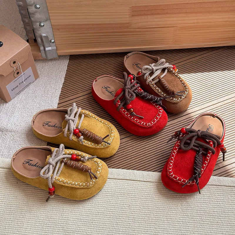 Zuecos Retro de Cuero de Vaca de Dos Capas para Niñas Pantuflas con Cuentas Trenzado Casual Estilo de Vacaciones Mules Para Niños Otoño Primavera