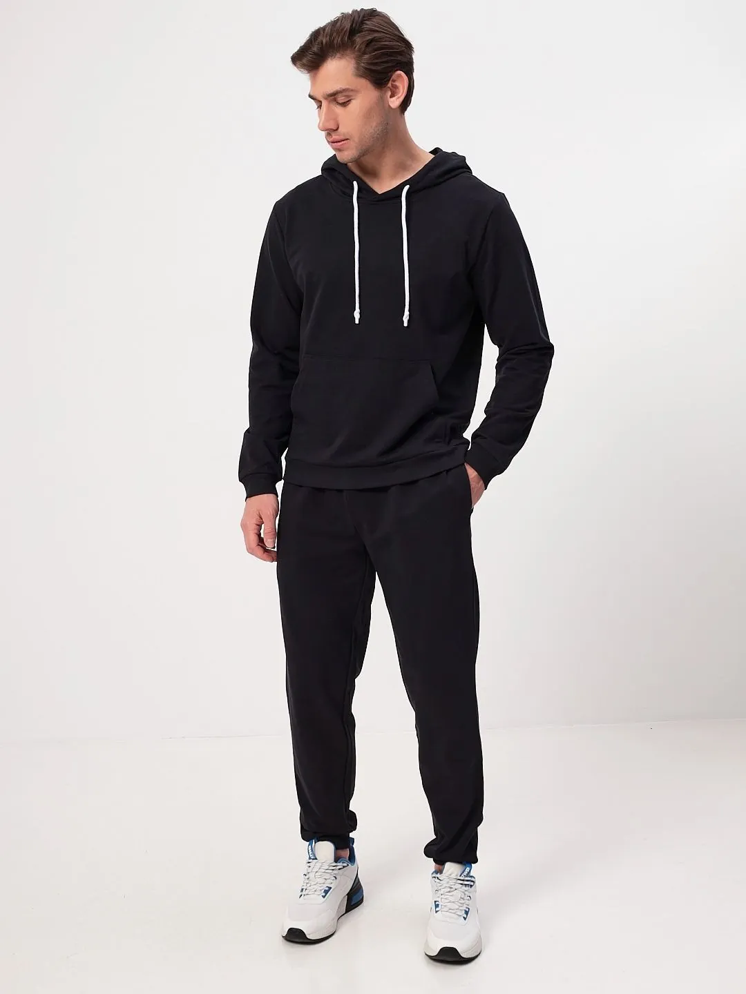 Men's Fleece Lined Thickened Sweatpants Casual Winter Warm Joggers Slim Fit Sporty Bottoms Solid Color Polyester Trousers