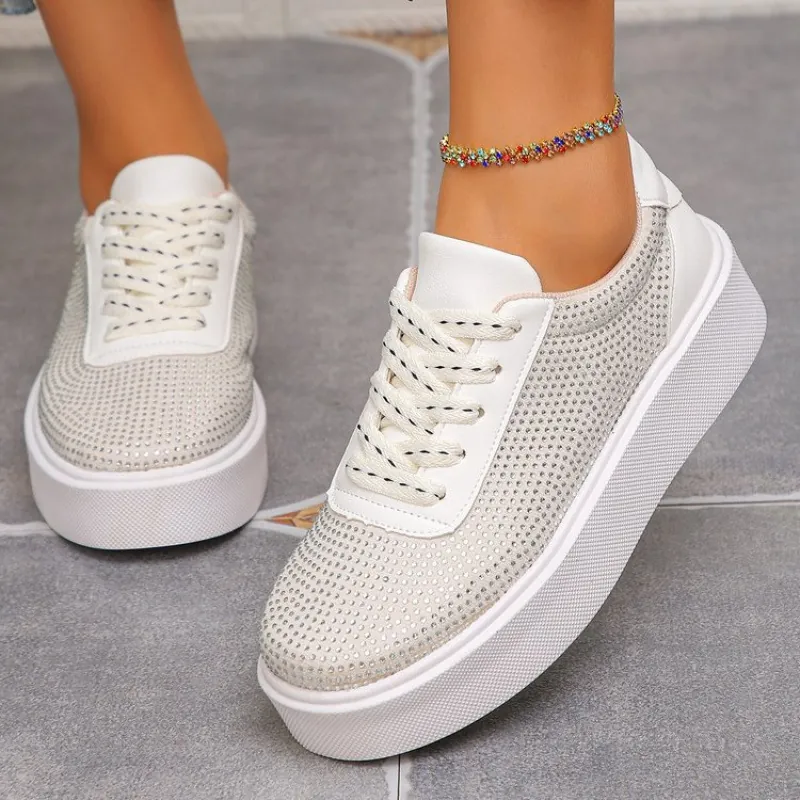 Damen Mode Strass Plateau Loafer Retro Höhensteigerung PU Leder Slip-On Freizeitschuhe Für Den Täglichen Sportlichen Gebrauch