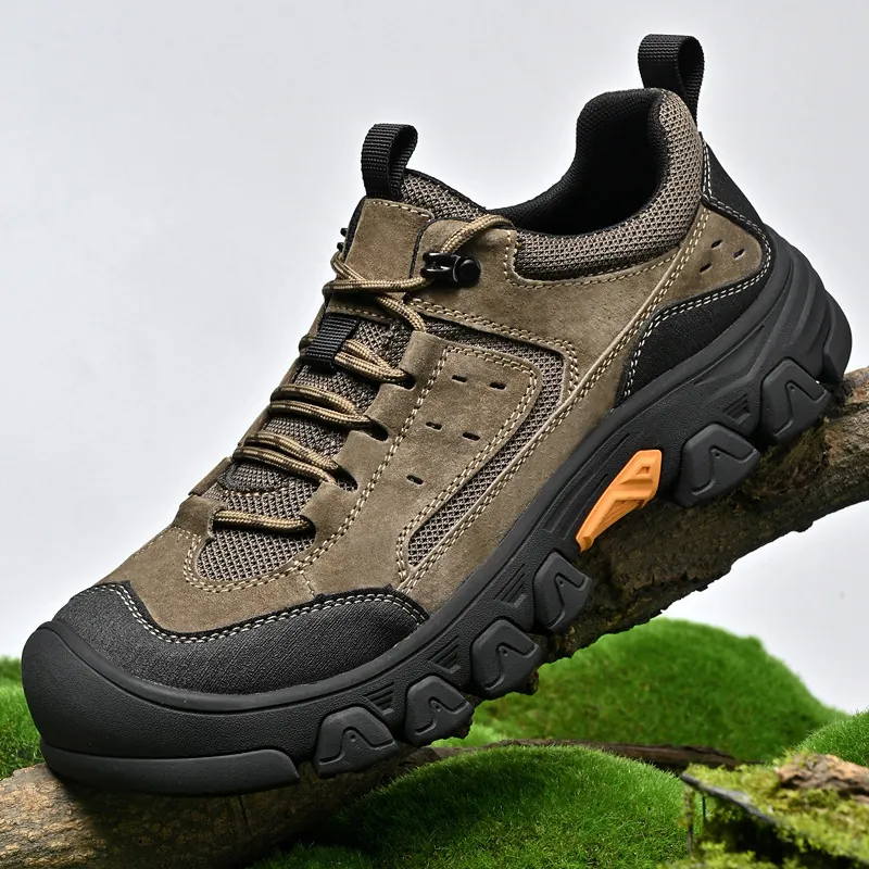 Men Outdoor Hiking Shoes Pigskin Faux Leather Textile Low Top Lace Up Casual Work Sneakers Non Slip Walking Shoes