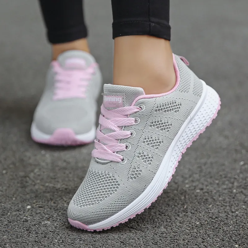 Αναπνεύσιμα Αθλητικά Παπούτσια Flyknit για Ζευγάρια Κορεατικό Στυλ Διχτυωτά Casual Sneakers Ελαφριά Αθλητικά Παπούτσια με Κορδόνια