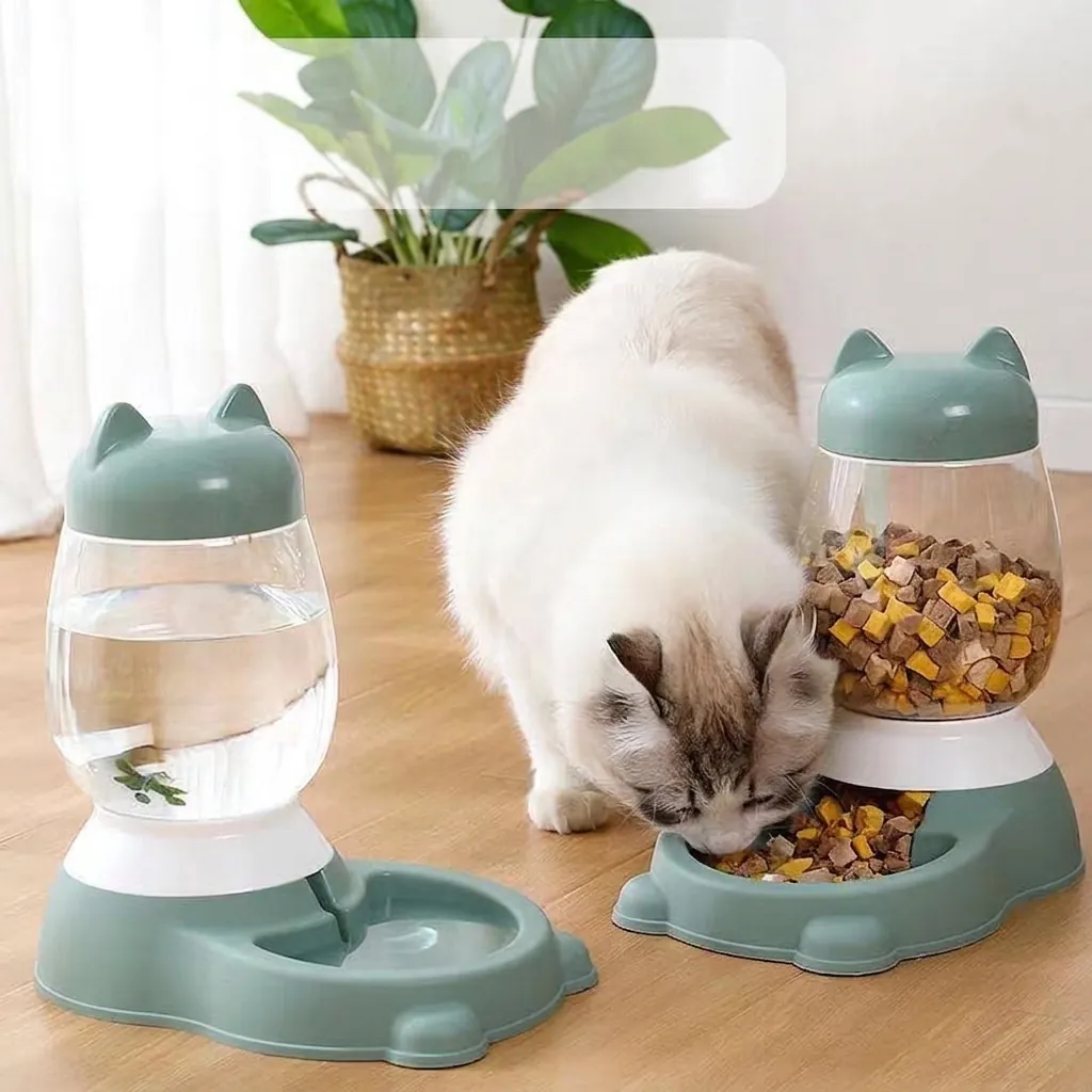 TPE Automatic Pet Feeder And Water Dispenser Gravity Supply Large Capacity Cat Dog Food Bowl With Cute Cat Ear Lid