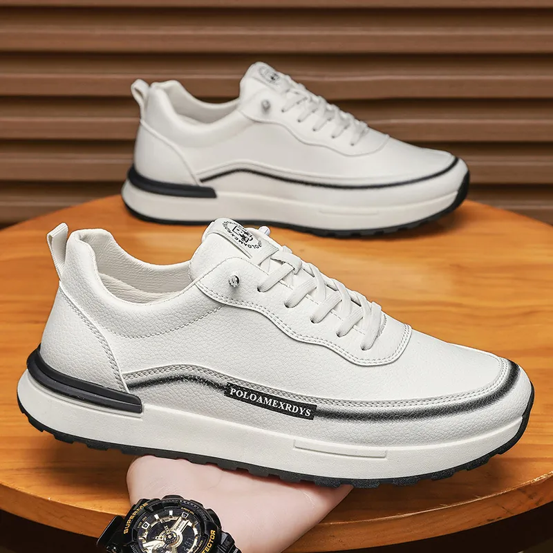 Scarpe da Skate Casual da Uomo in Pelle Alta Qualità Low Top Workwear Sportive Traspiranti Outdoor Sneaker Moda Streetwear