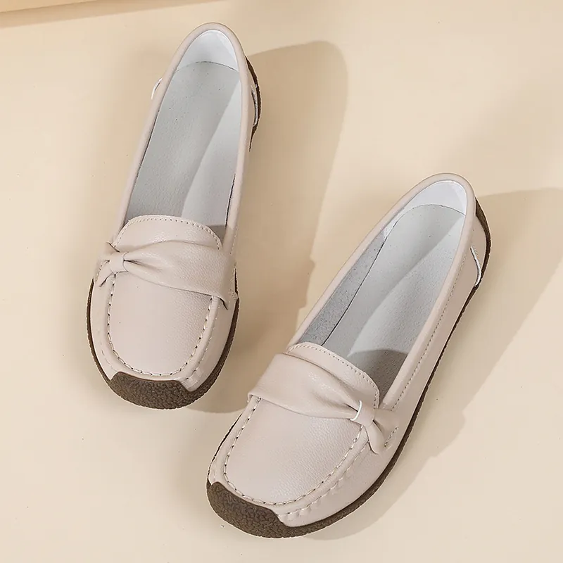 Damen Bequeme Lammfell Loafers Flache Lederschuhe für Mütter Weiche Sohle Schleife Dekor Lässige Atmungsaktive Slip-On Wanderschuhe