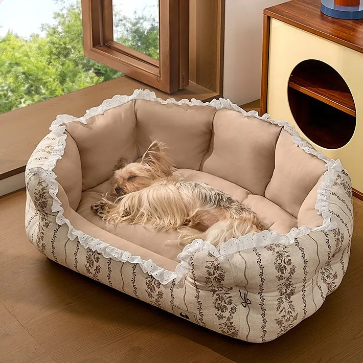 Vintage Floral Lace Trim Pet Sofa Bed For Cats Small Dogs Warm Winter Breathable Polka Dot Cat Cushion Bed Nest Four Seasons Universal Pet Supplies