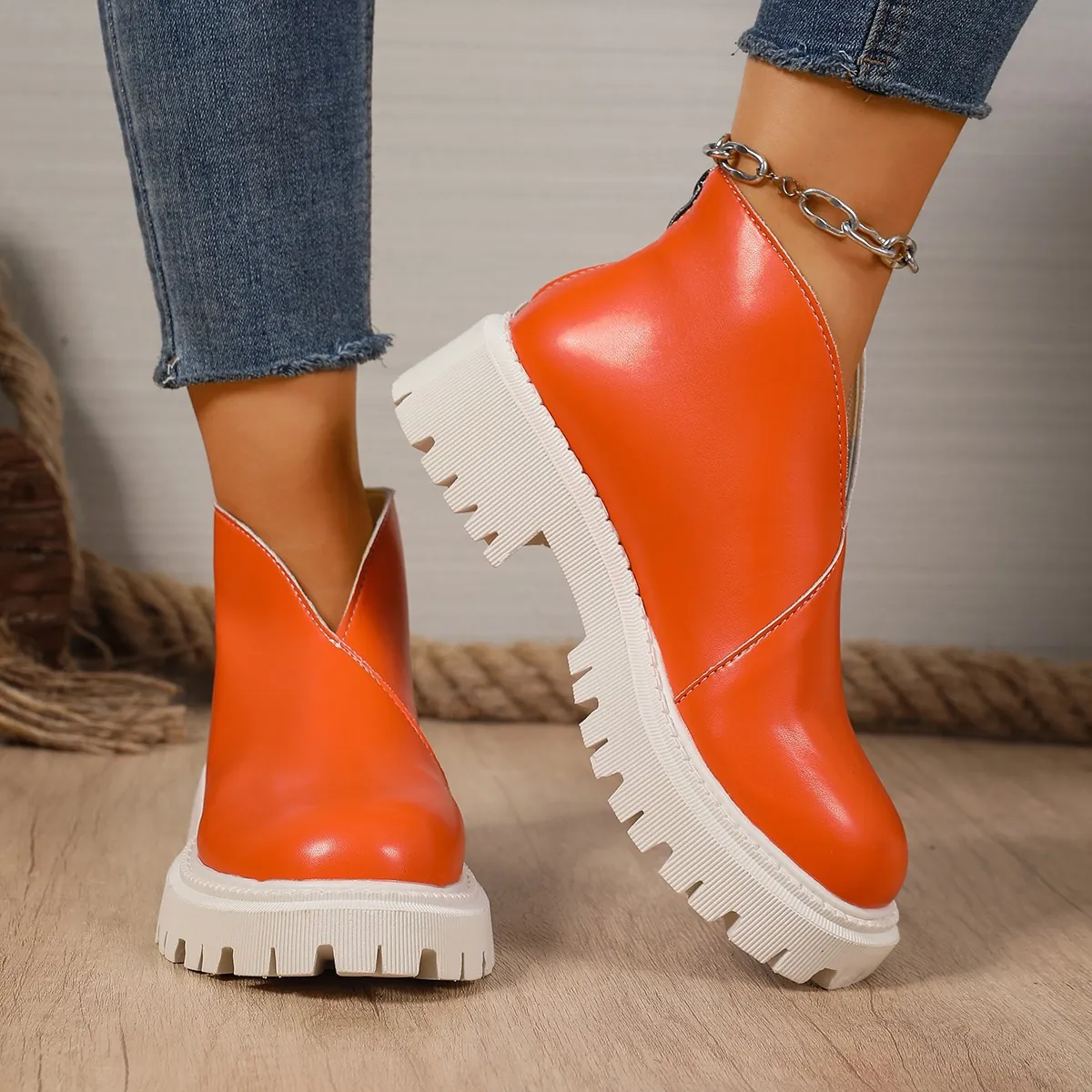 Women Chunky Platform Ankle Boots European Style Round Toe PU Rubber Lug Sole Mid Heel Back Zipper Martin Boots Winter Autumn Fashion