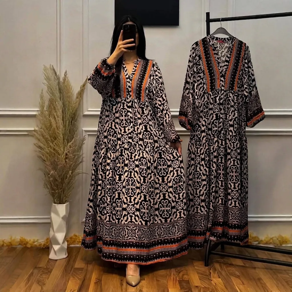 Damen V-Ausschnitt Blumendruck Maxikleid Langarm Bohemian Locker A-Linie Lang Kleid Plus Size Retro Ethnisch Stil
