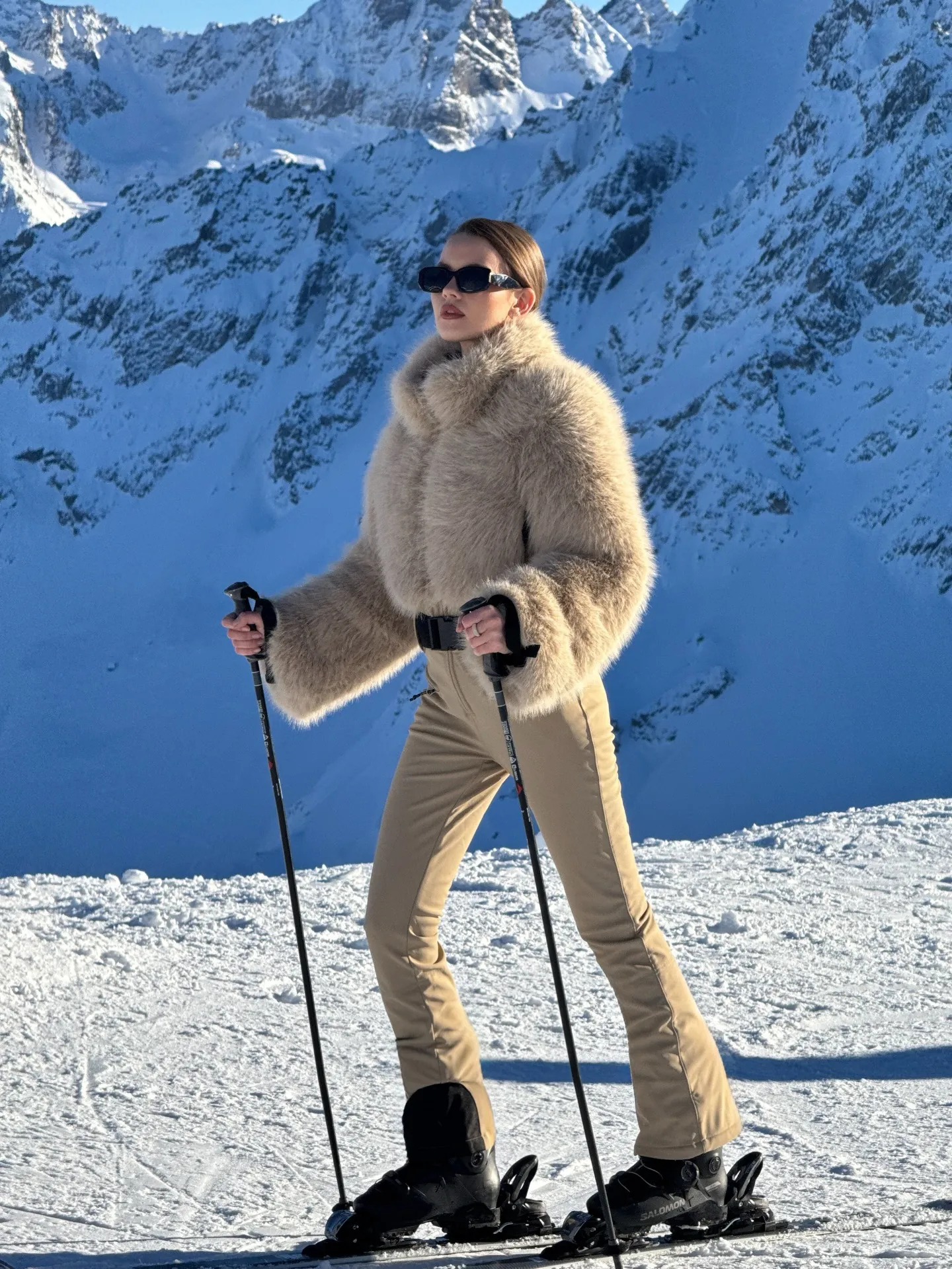 Women's Faux Fur Collar Hooded Ski Suit Set Waterproof Windproof Outdoor Snowsuit Slim Fit Flare Leg Jumpsuit Top And Bottom