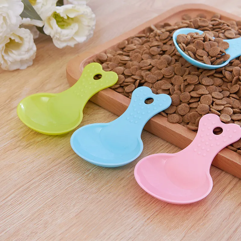 Candy Color Plastic Pet Food Scoop Bone Shaped Handle Non-slip Feeding Shovel For Cats Dogs Hamsters Durable Food Measurement Tool