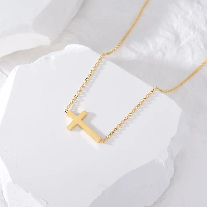 Collar de Colgante de Cruz de Acero de Titanio Chapado en Oro Moda Europea Minimalista Joyería Geométrica para Mujer Regalo Diario