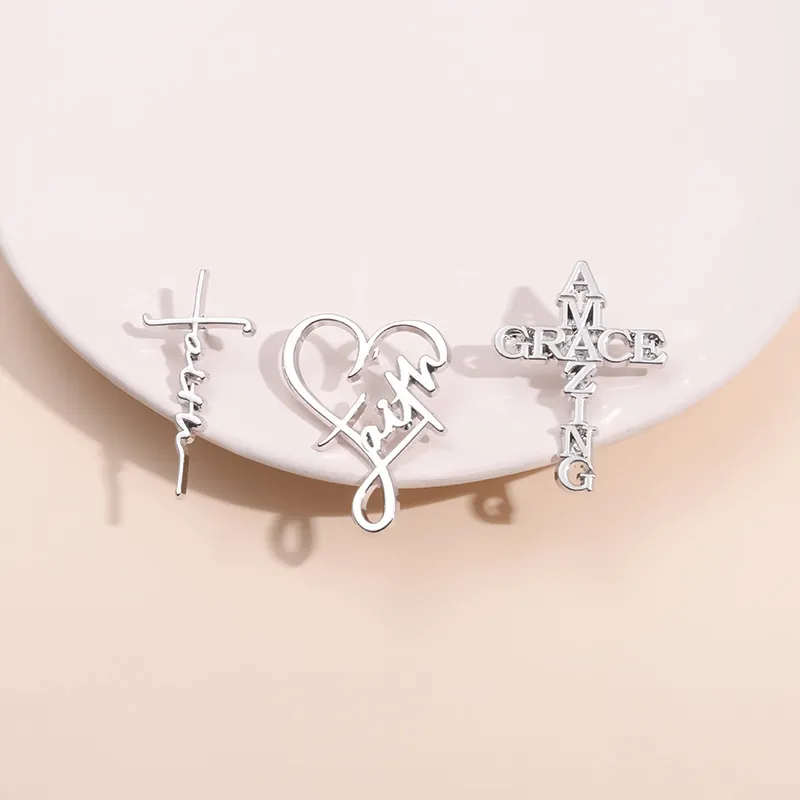 Punk Style Amazing Grace Cross And Faith Heart Zinc Alloy Brooches Silver Letter Badge Pins For Women Men Jewelry