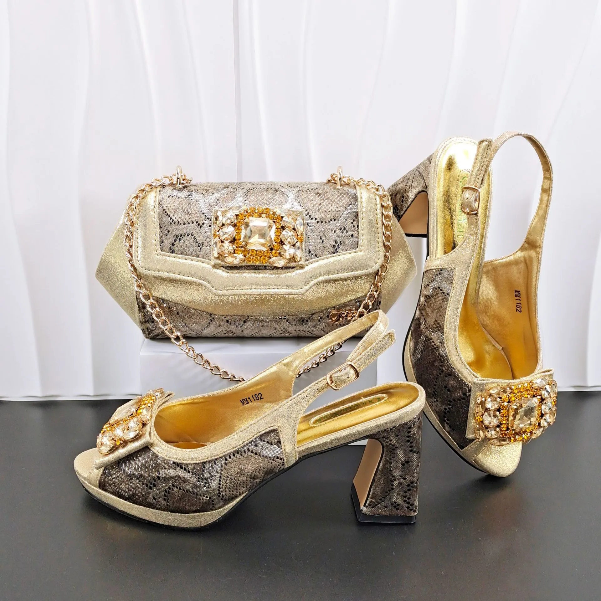 Women Faux Leather Snake Skin Pattern Rhinestone High Heel Shoes and Matching Chain Handbag for Banquet Evening Party
